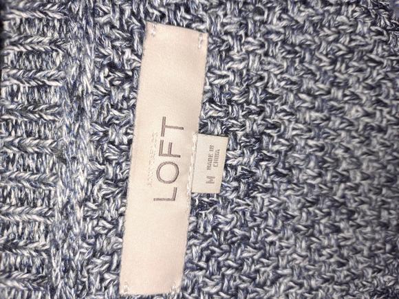 Loft‎ Gray and White Marled Sweater with Ruffle Cuffs Size Medium - Picture 5 of 7